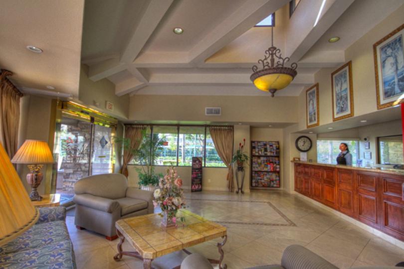 אנהיים Tropicana Inn & Suites מראה חיצוני תמונה